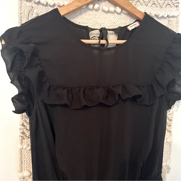 Sunday Best ruffle mini dress - Picture 6 of 6